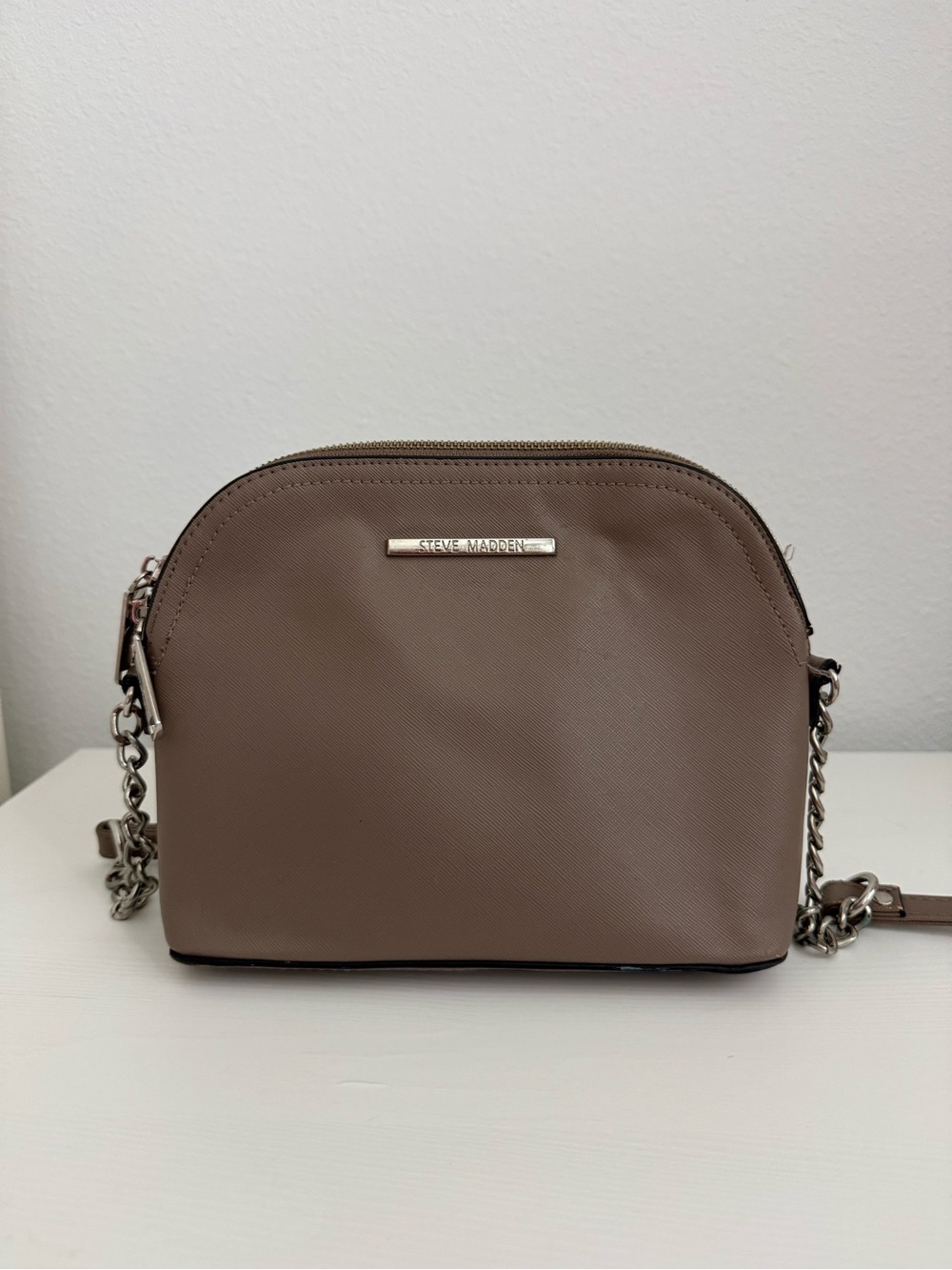 Steve Madden Taupe Crossbody with Silver Chain